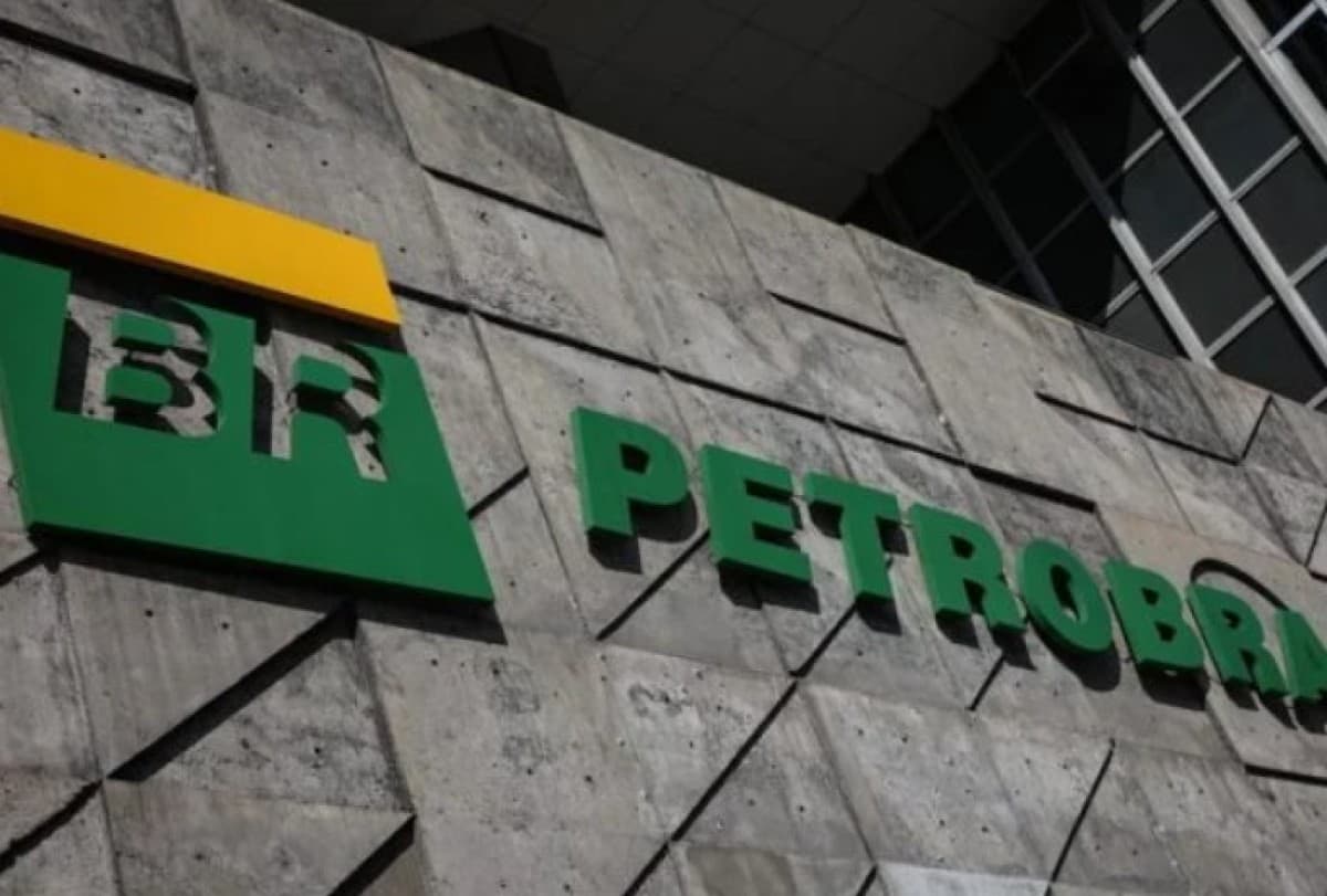 Petrobras suspende venda de combustíveis para a Rede Sol após investigação sobre o PCC