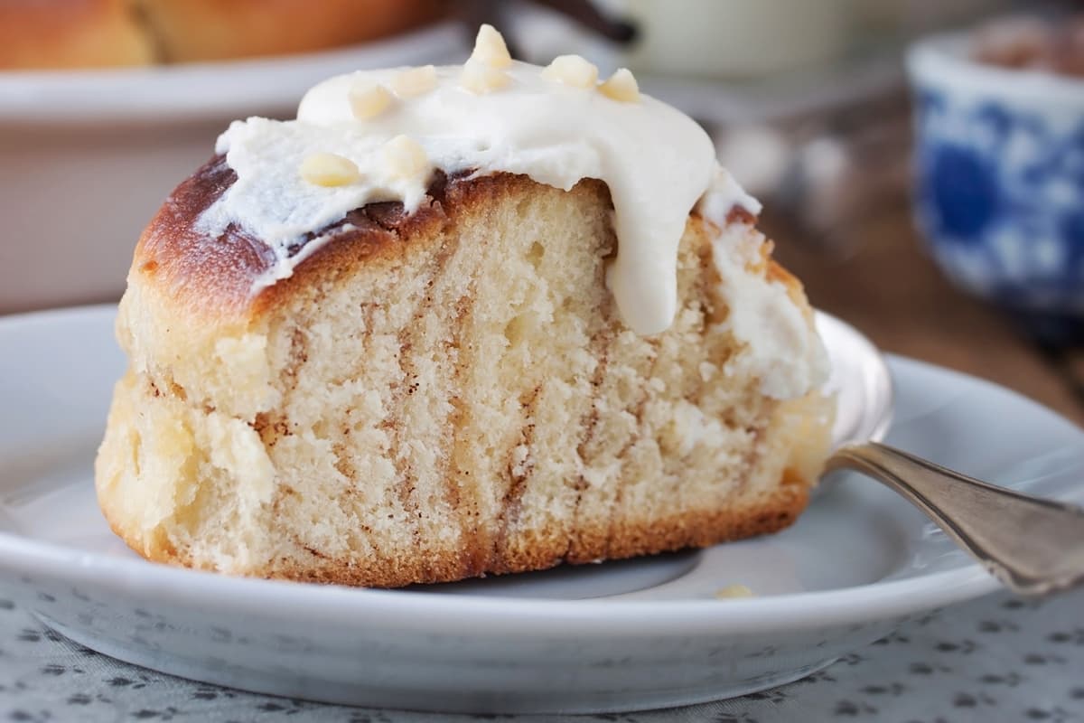 Adicionar chia ao bolo de limão pode aumentar o valor nutricional da receita