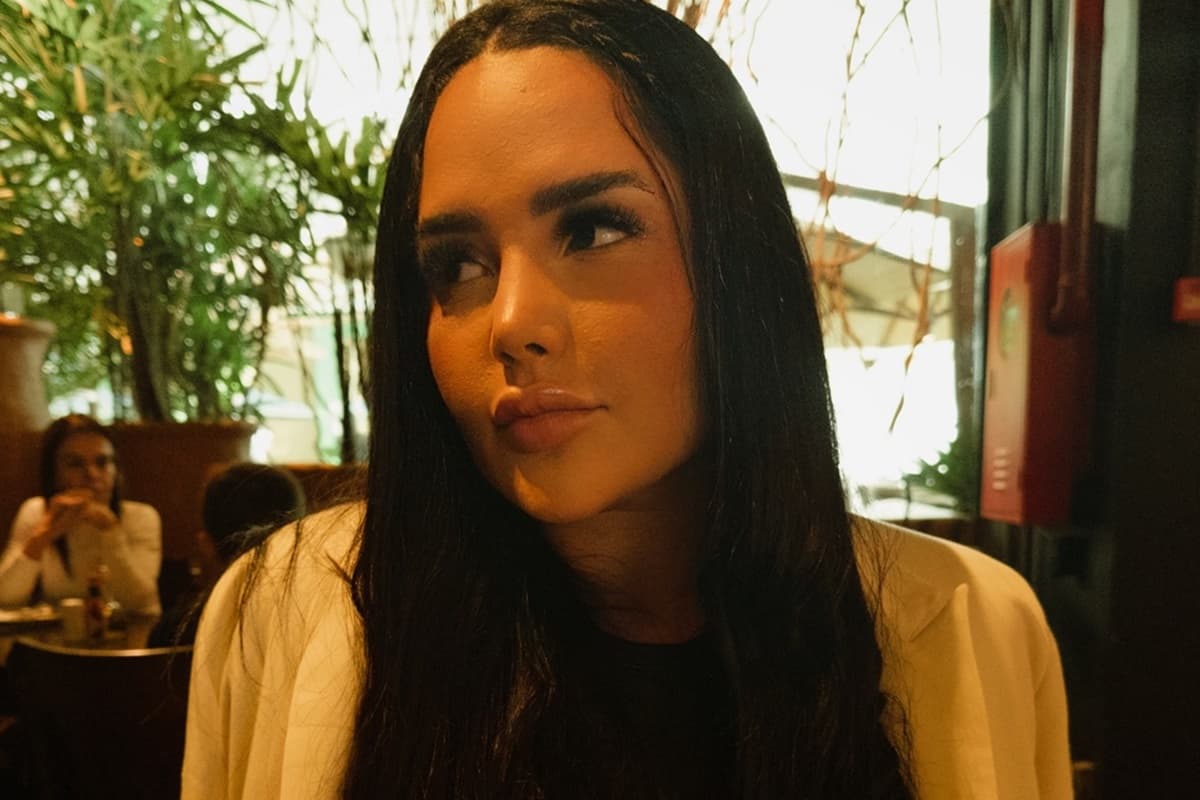 Cantora Perlla compartilha relato sobre perda de gestação e fala sobre momentos de tristeza