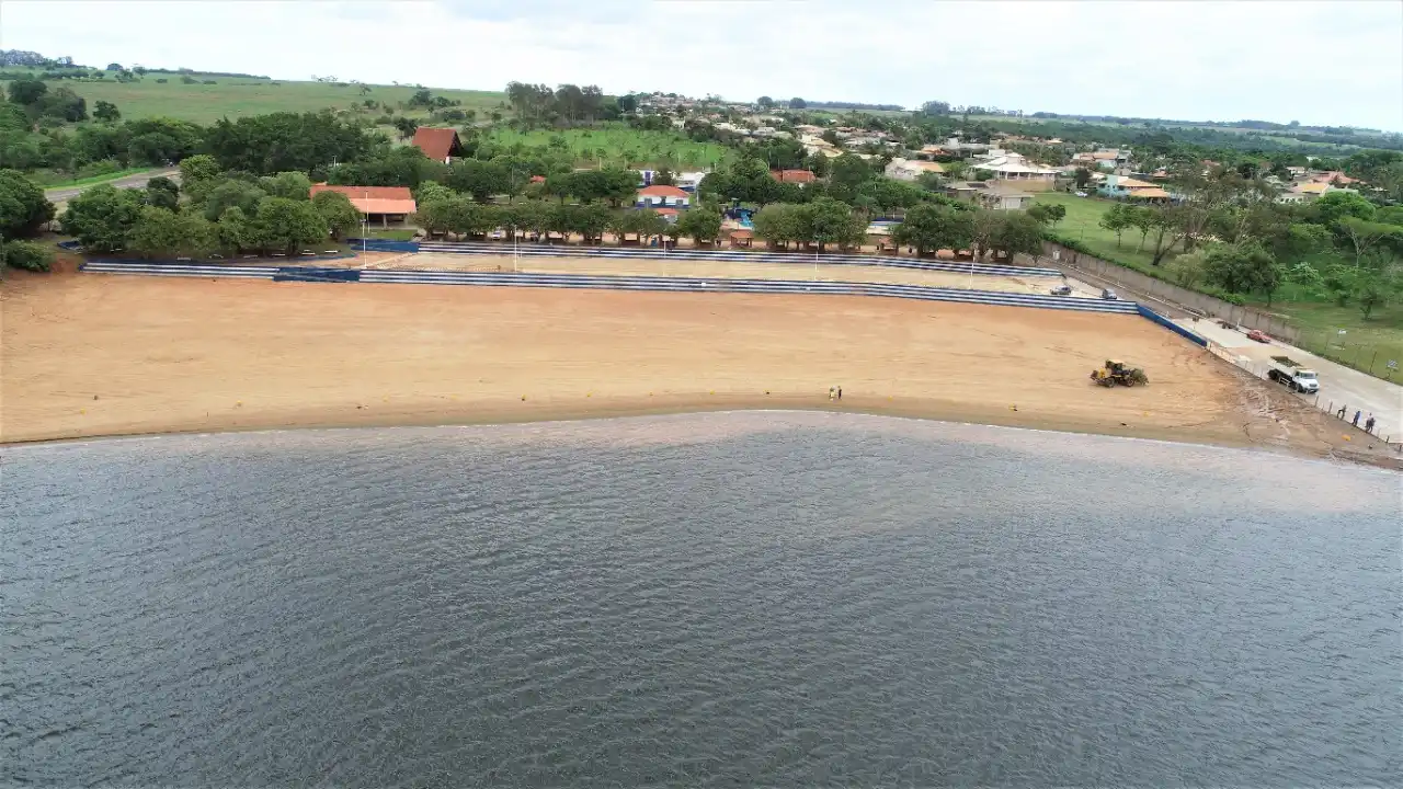 Prefeitura de Mendonça mantém prainha aberta e pede explicações à Cetesb sobre balneabilidade